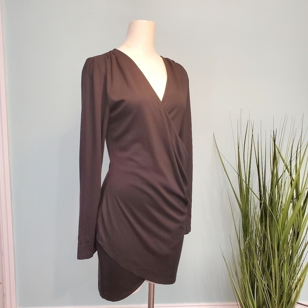 BOBI Black Surplice V Neck Ruch Wrap Size … - Picture 4 of 5